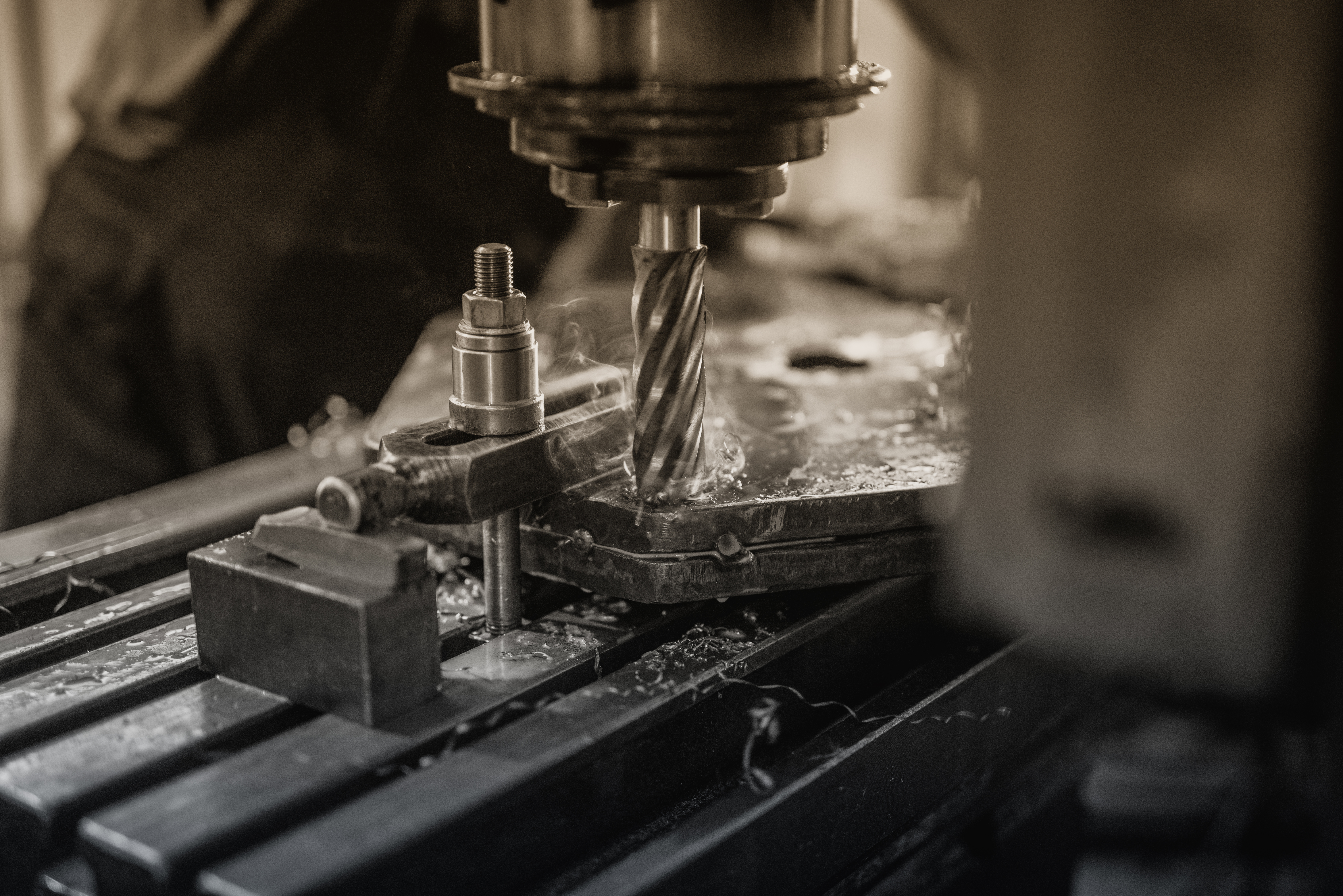 How Much Do You Know about Bracket Products? 6 Tips for Customizing Your Own Bracket